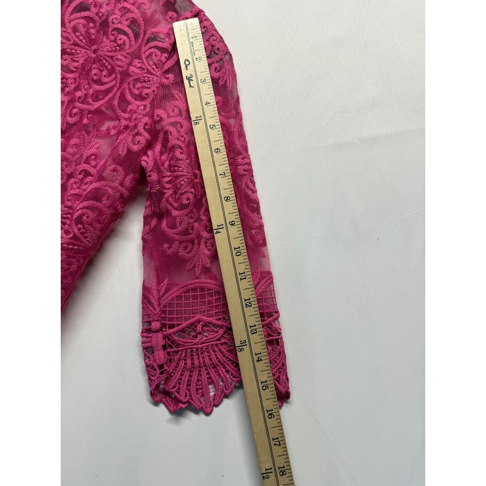 Kate & Mallory Mesh Blouse Top Womens XS Pink Embroidered Lace Sheer 3/4 Sleeve - Picture 8 of 9